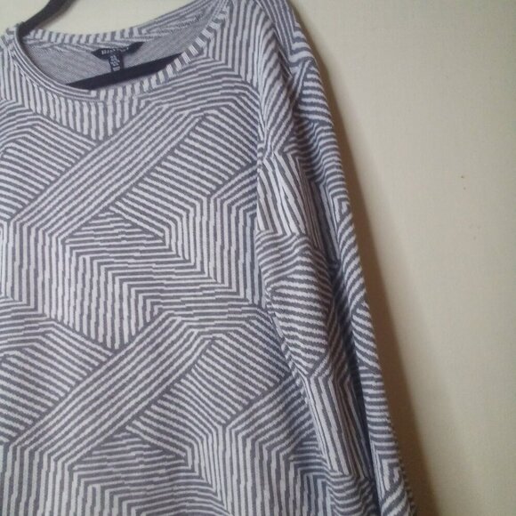 Ellen Tracy Sweater Pullover XL Women Long Sleeve Pattern Gray White - Picture 8 of 14